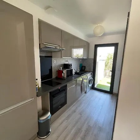 T2 Climatise Avec Jardinet Apartment La Ciotat Exterior photo